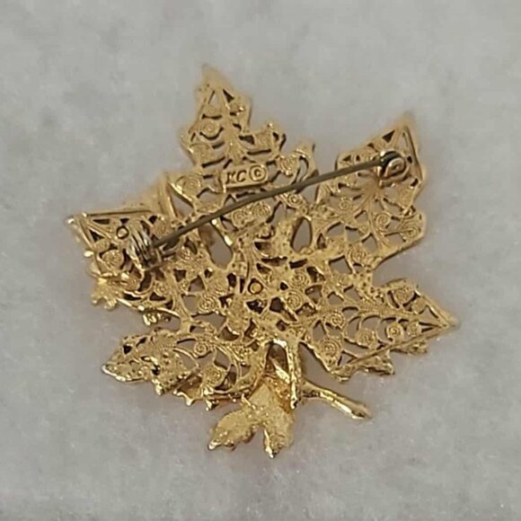 gold-tone enamel fall leaf brooch - Picture 2 of 2